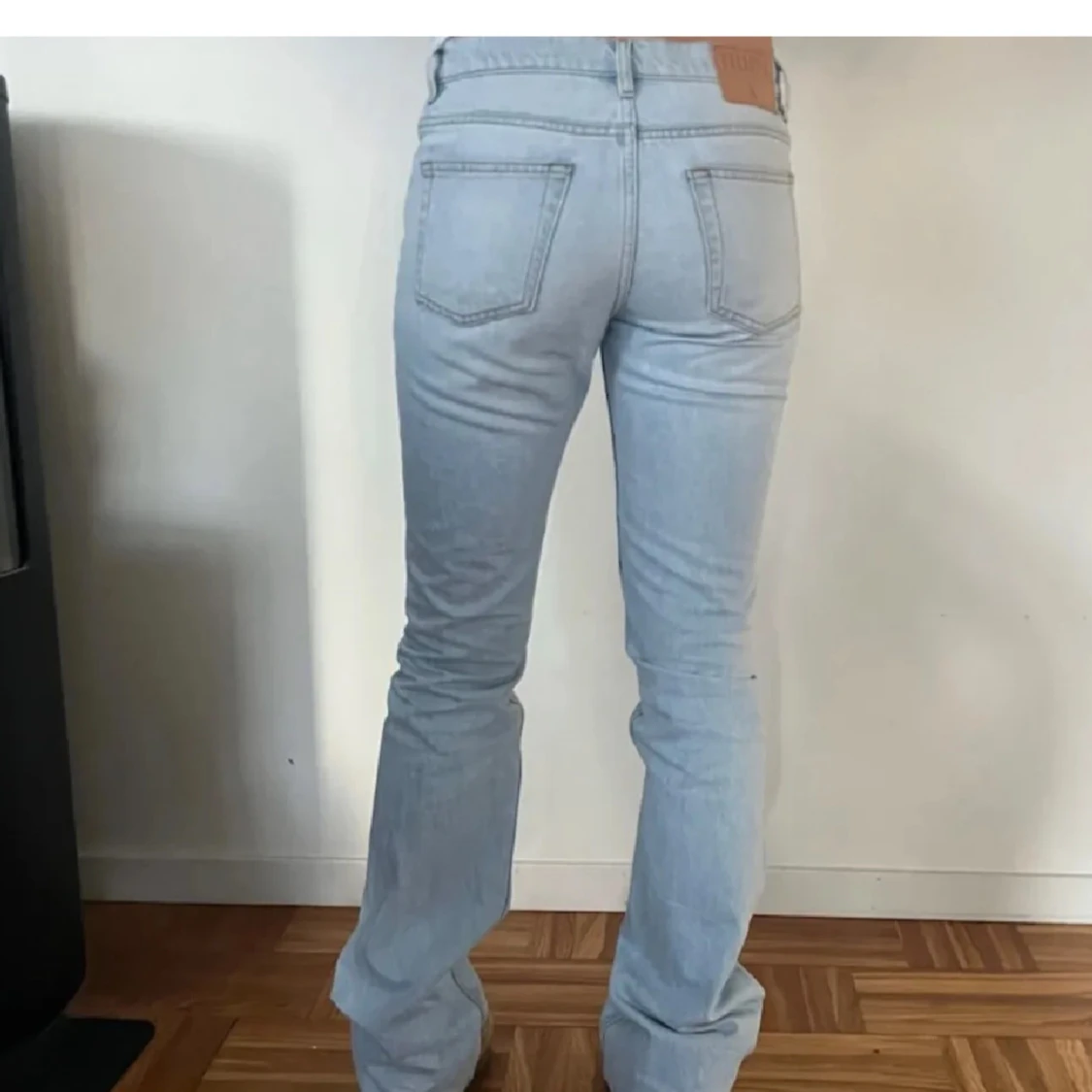 Ljusblå bootcut jeans från Filippa K - 1