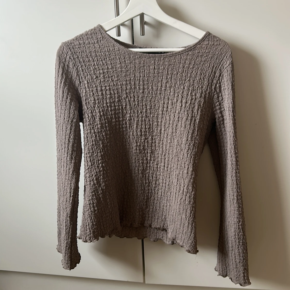 Beige långärmad tröja från 157