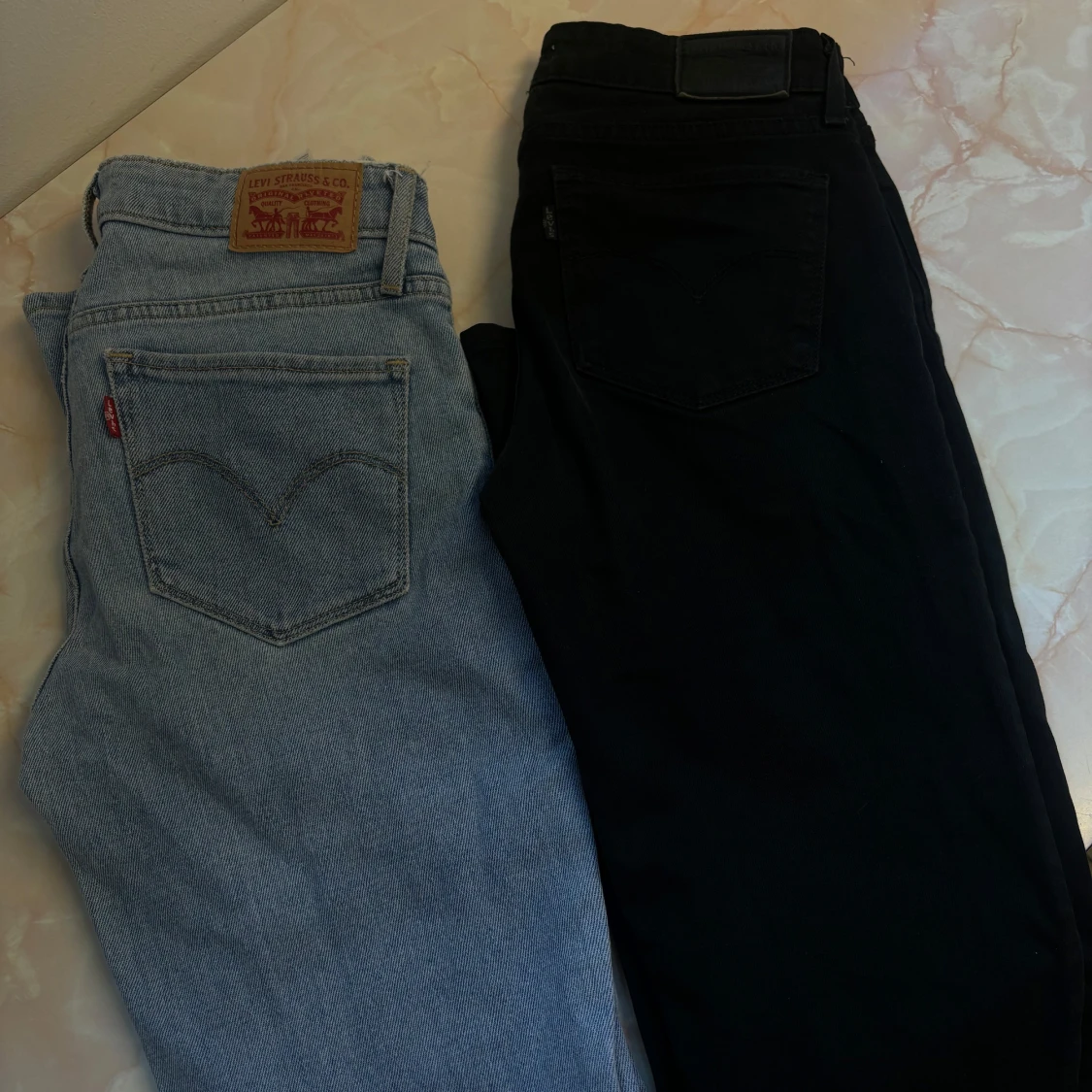 Levi's 715 Bootcut jeans blå & svarta
