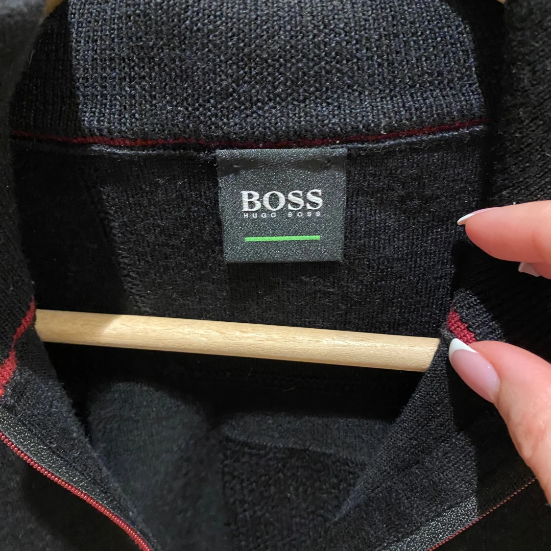 Svart stickad tröja från Hugo Boss - 3