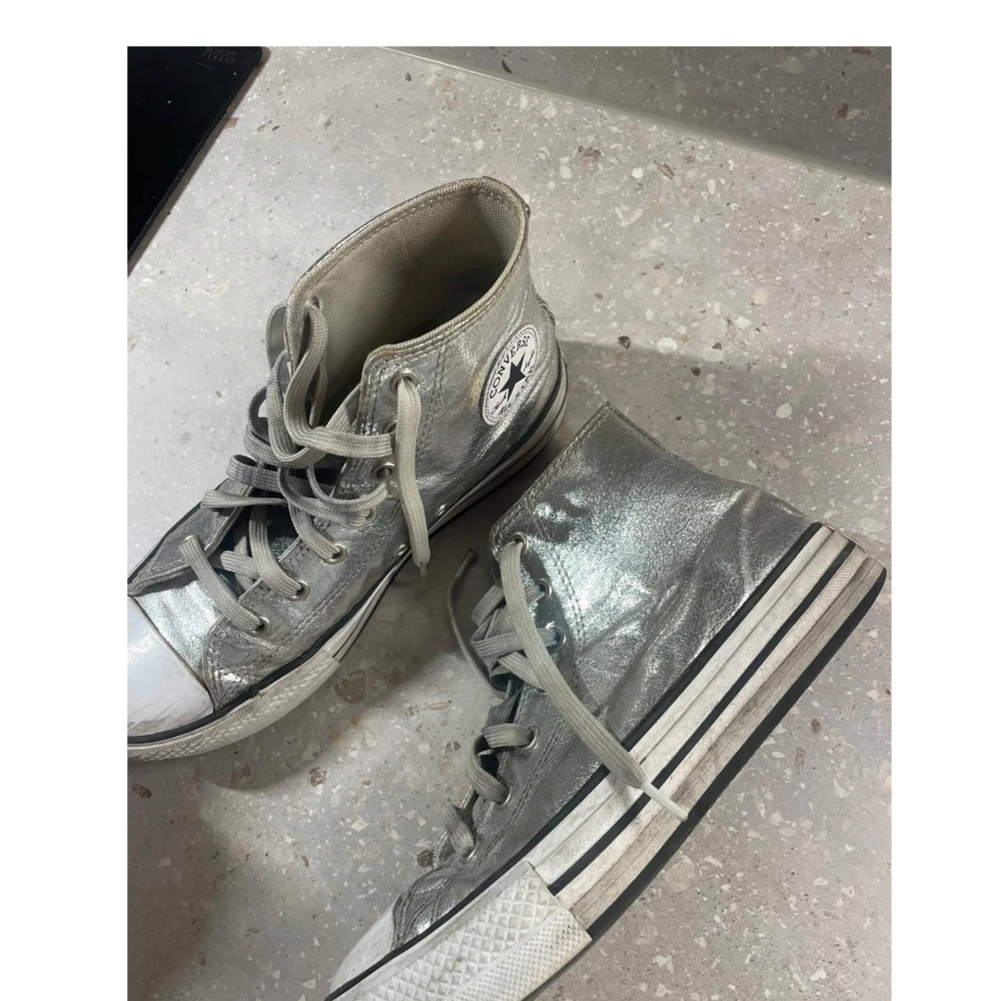 Silvriga Converse All Star high tops - 2