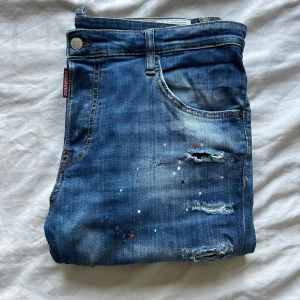Dsquared2 jeans - Skriv för mer bilder, pris går diskutera