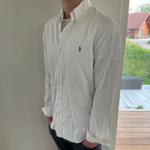 Polo Ralph lauren skjorta  - Säljer nu denna Polo Ralph lauren skjorta, skriv för fler bilder/frågor🙌🏼
