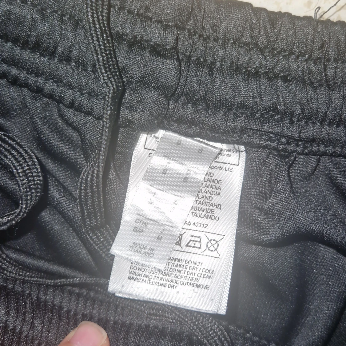 Real Madrid Adidas svarta träningsbyxor - 2