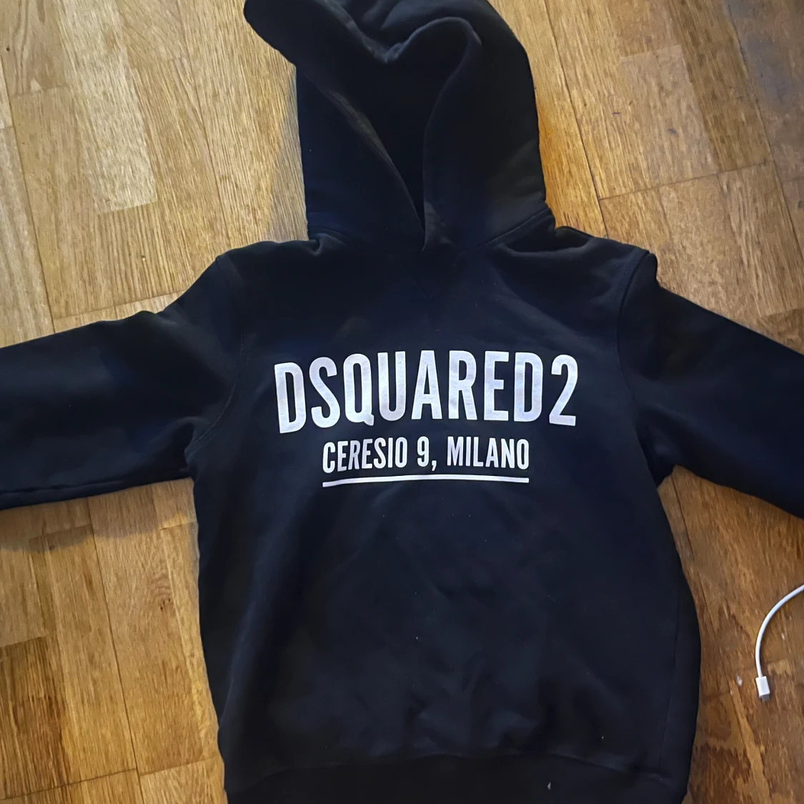 Svart hoodie från Dsquared2