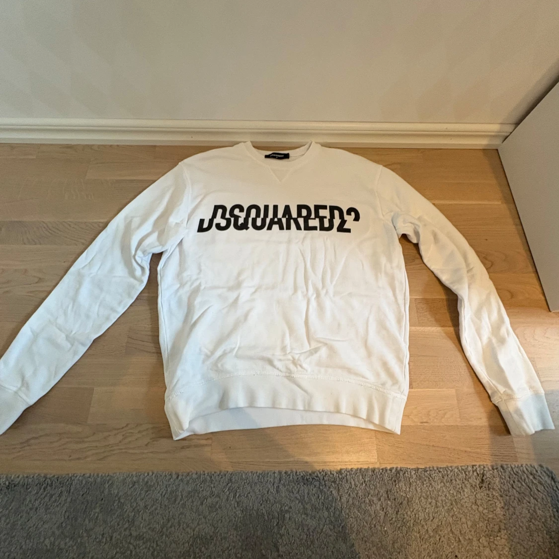 Nysick Vit sweatshirt från Dsquared2