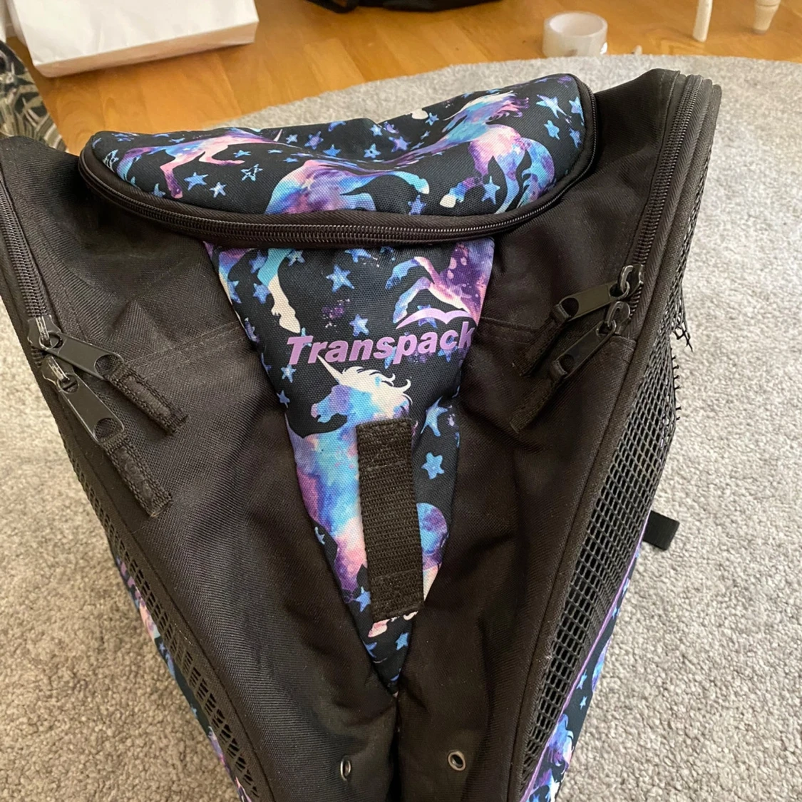 Transpack skridskoväska  med enhörningar