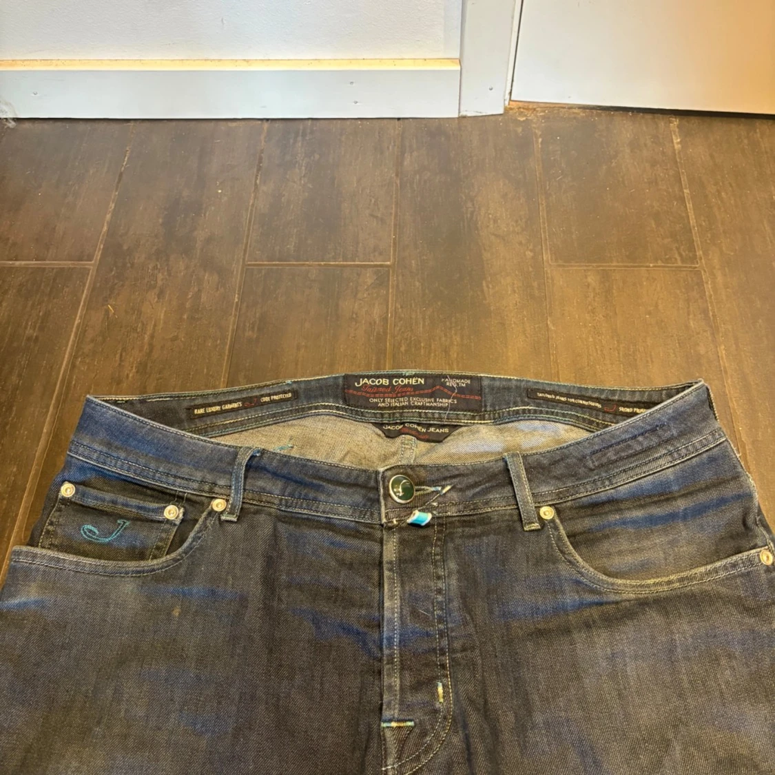 Mörkblå jeans från Jacob Cohen - 2