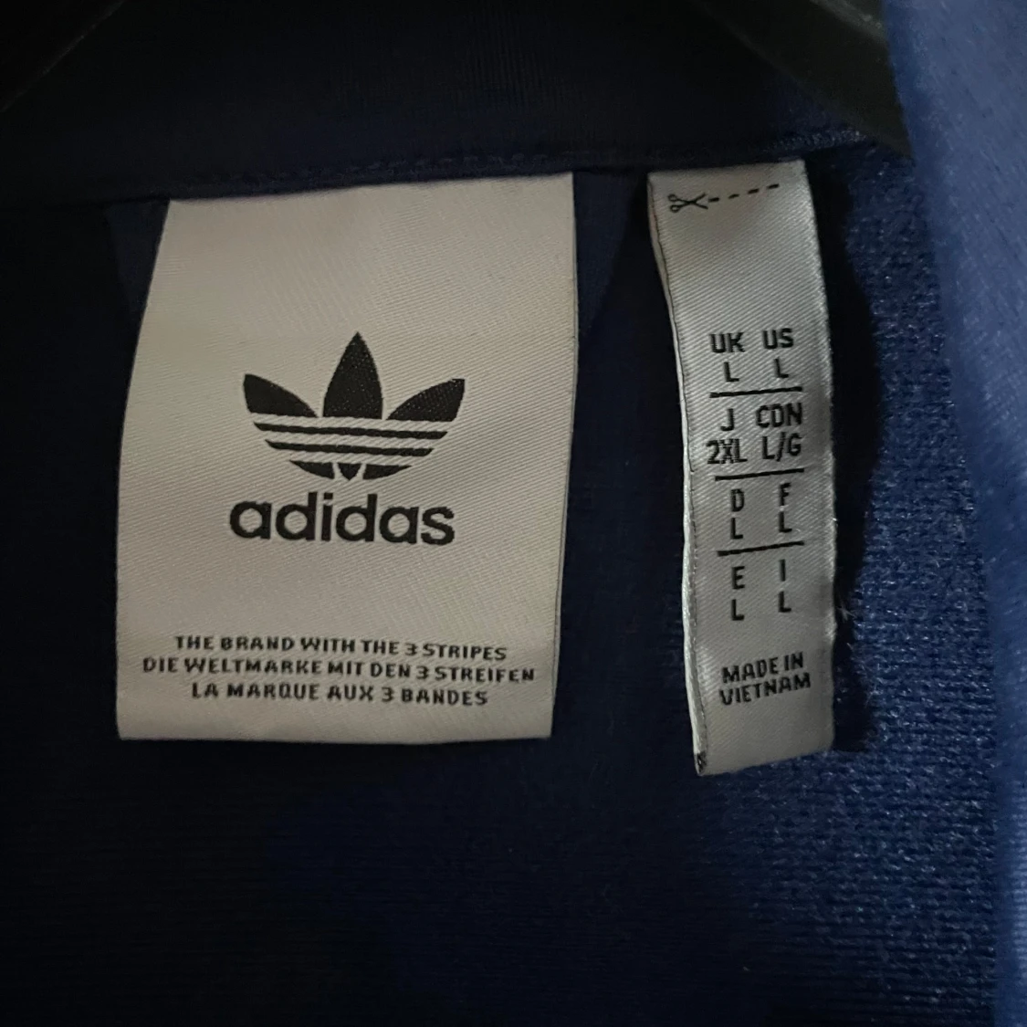 Blå Adidas track jacket med vita ränder - 2