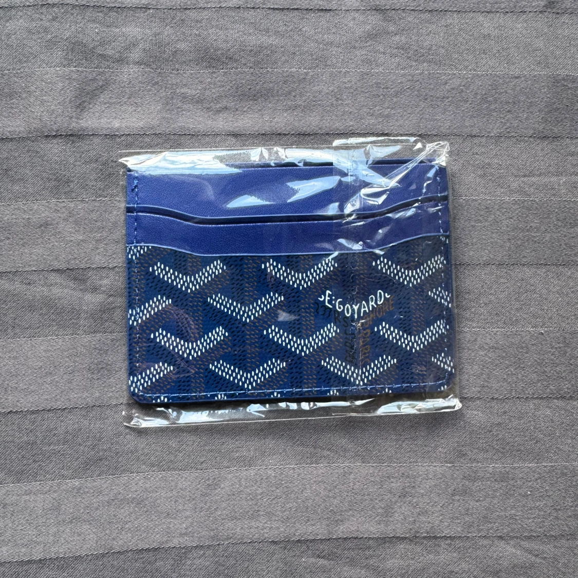 Blå plånbok med mönster - 1