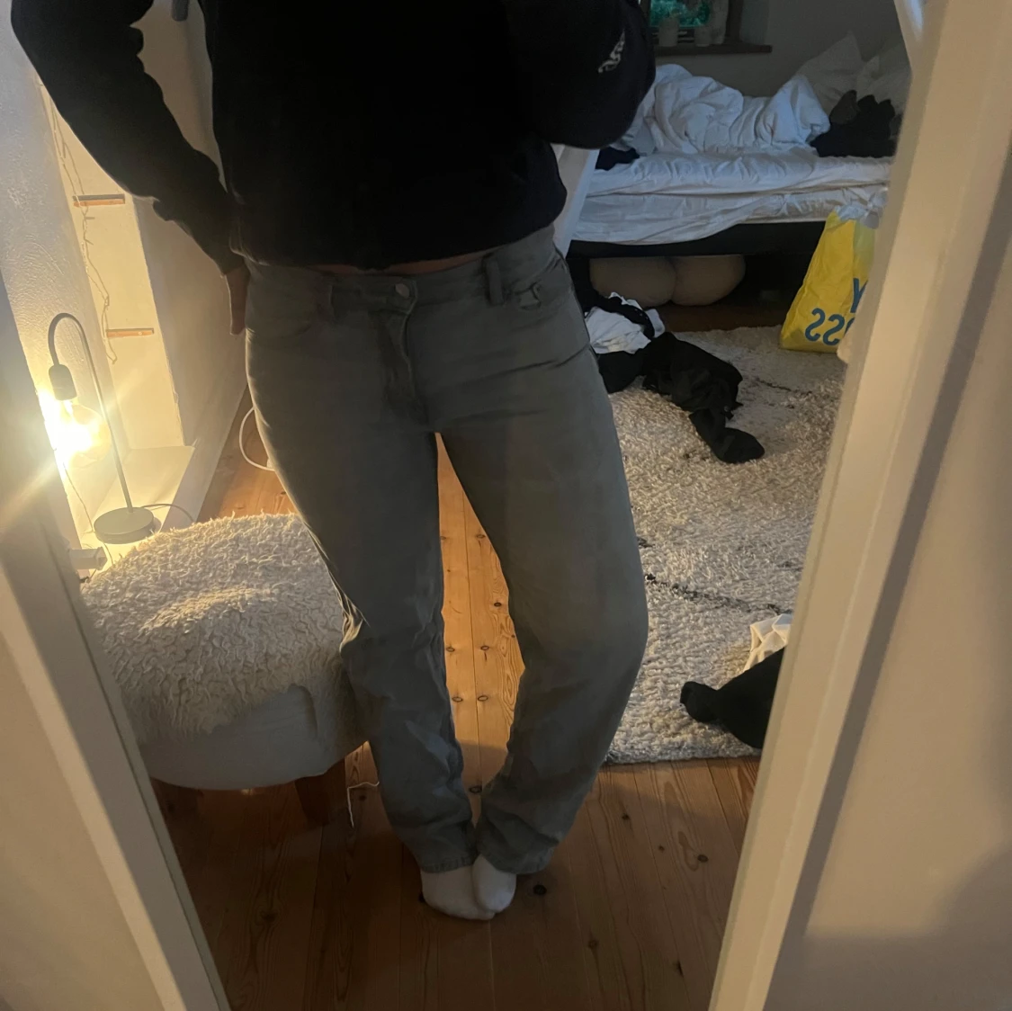 Grå jeans från Gina tricot, strl 38