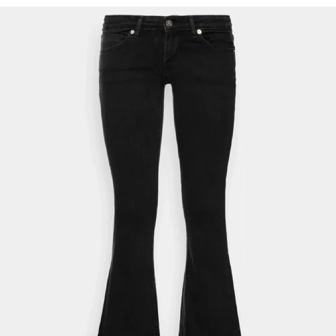 Svarta bootcut jeans från ONLY