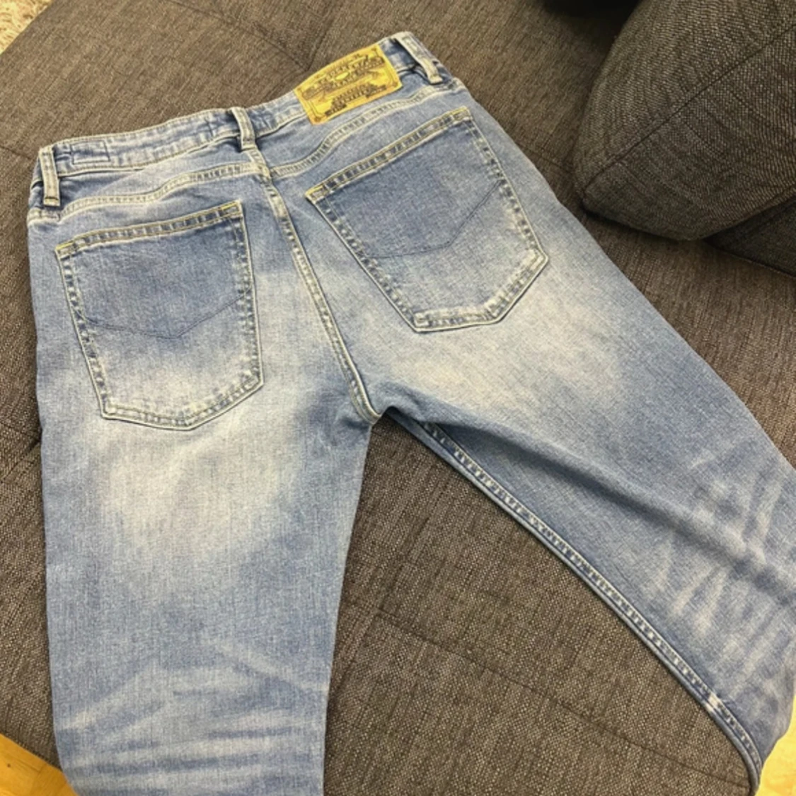 Blå jeans från crocker - 1