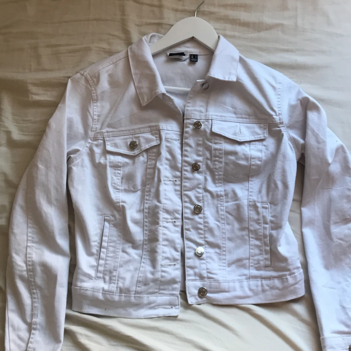 Vit jeansjacka från Vero Moda