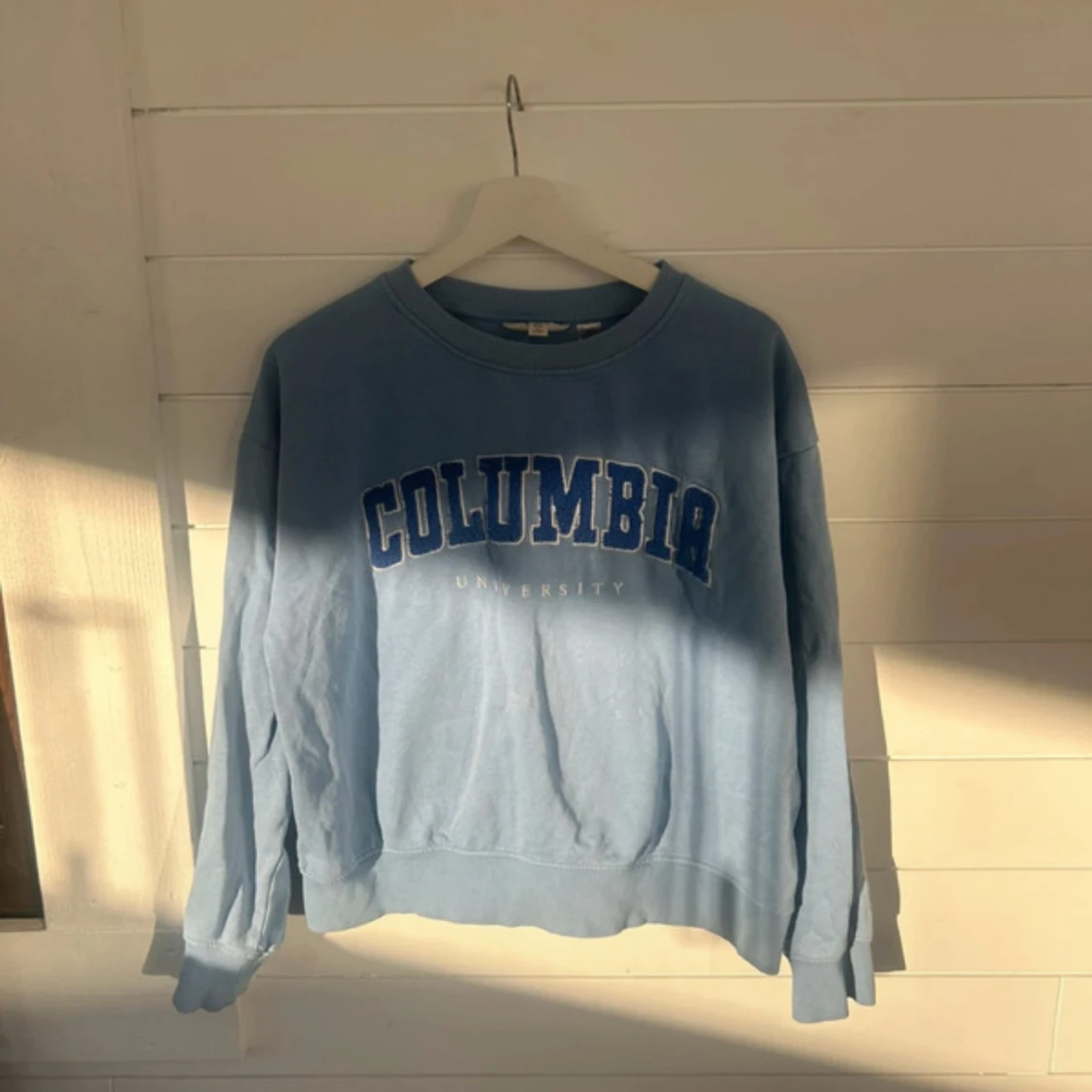 Blå Columbia University tröja H&M