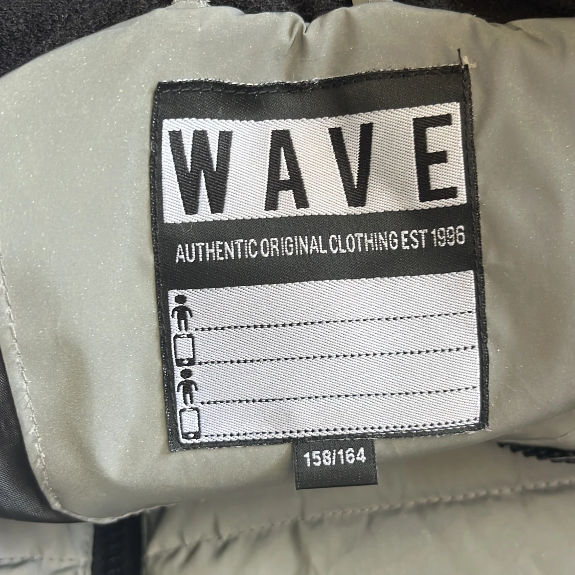 Ljusgrå Reflex pufferjacka från WAVE - 2