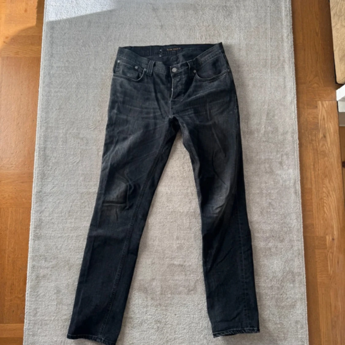 Svarta jeans från Nudie Jeans, 33/34