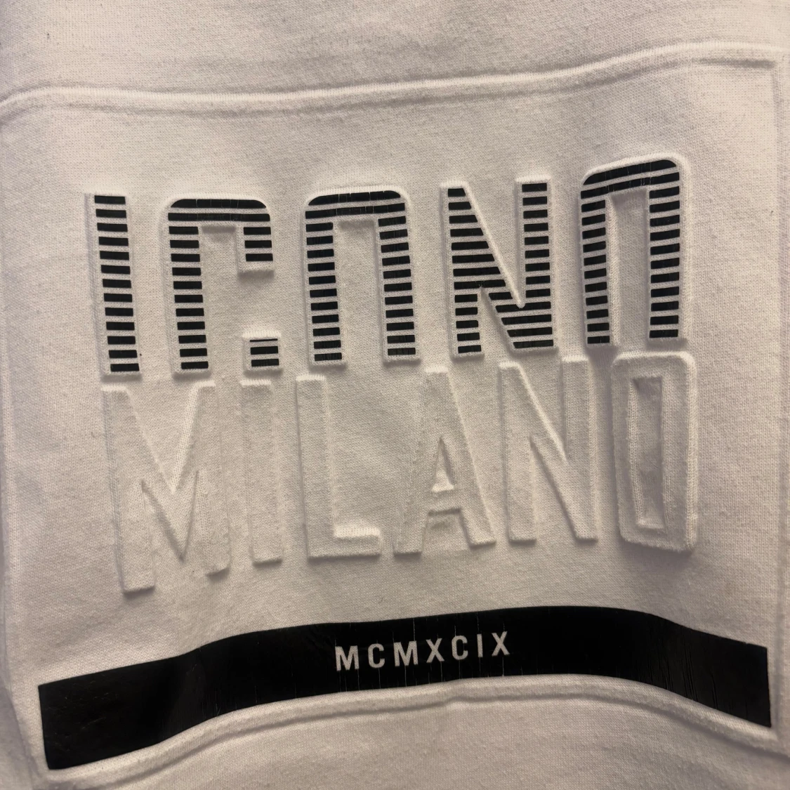 Vit sweatshirt från SMOG - 1