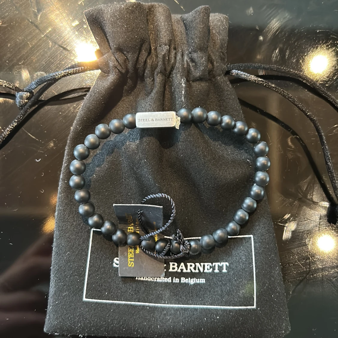 Svart pärlarmband Steel & Barnett - 1