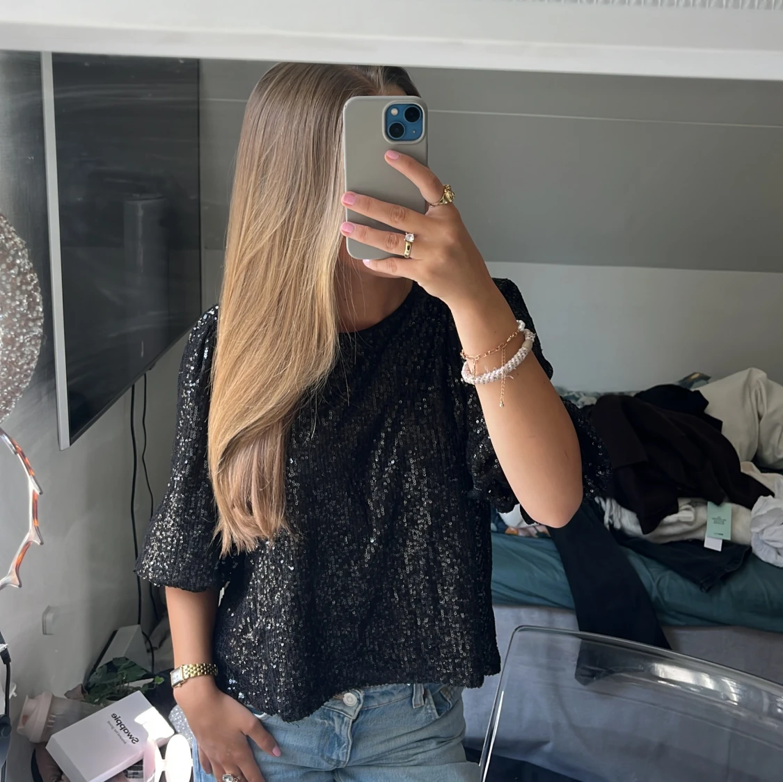 Svart paljettopp från Stockh LM