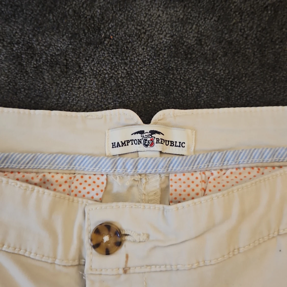 Beige shorts från Hampton Republic - 1