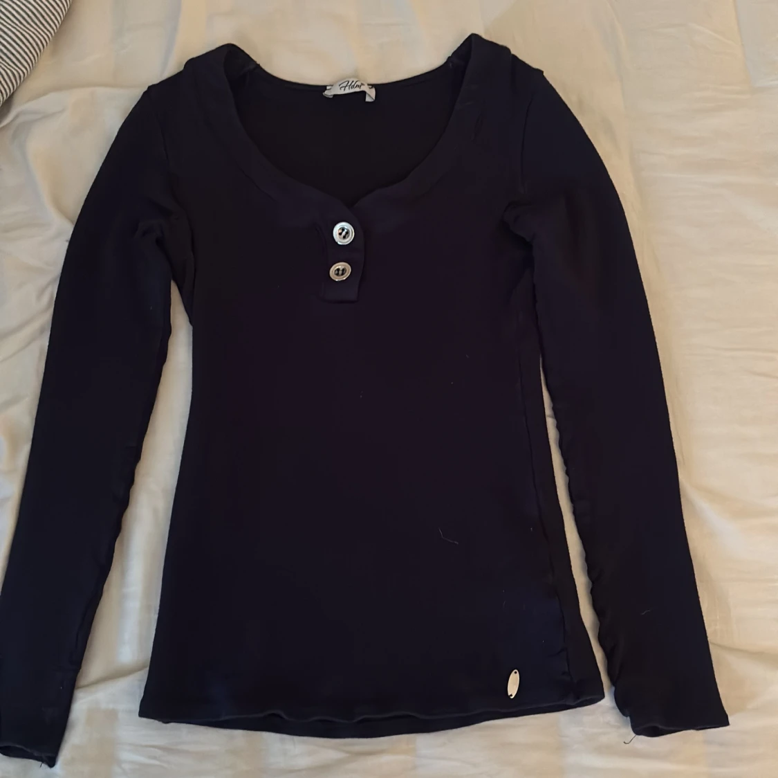 Mörkblå långärmad tröja från Hdm