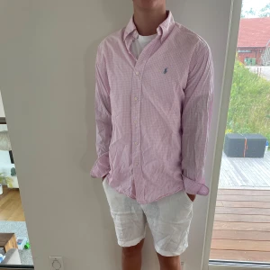 Polo Ralph lauren skjorta  - Säljer nu denna Polo Ralph lauren skjorta, skriv för fler bilder/frågor🙌🏼