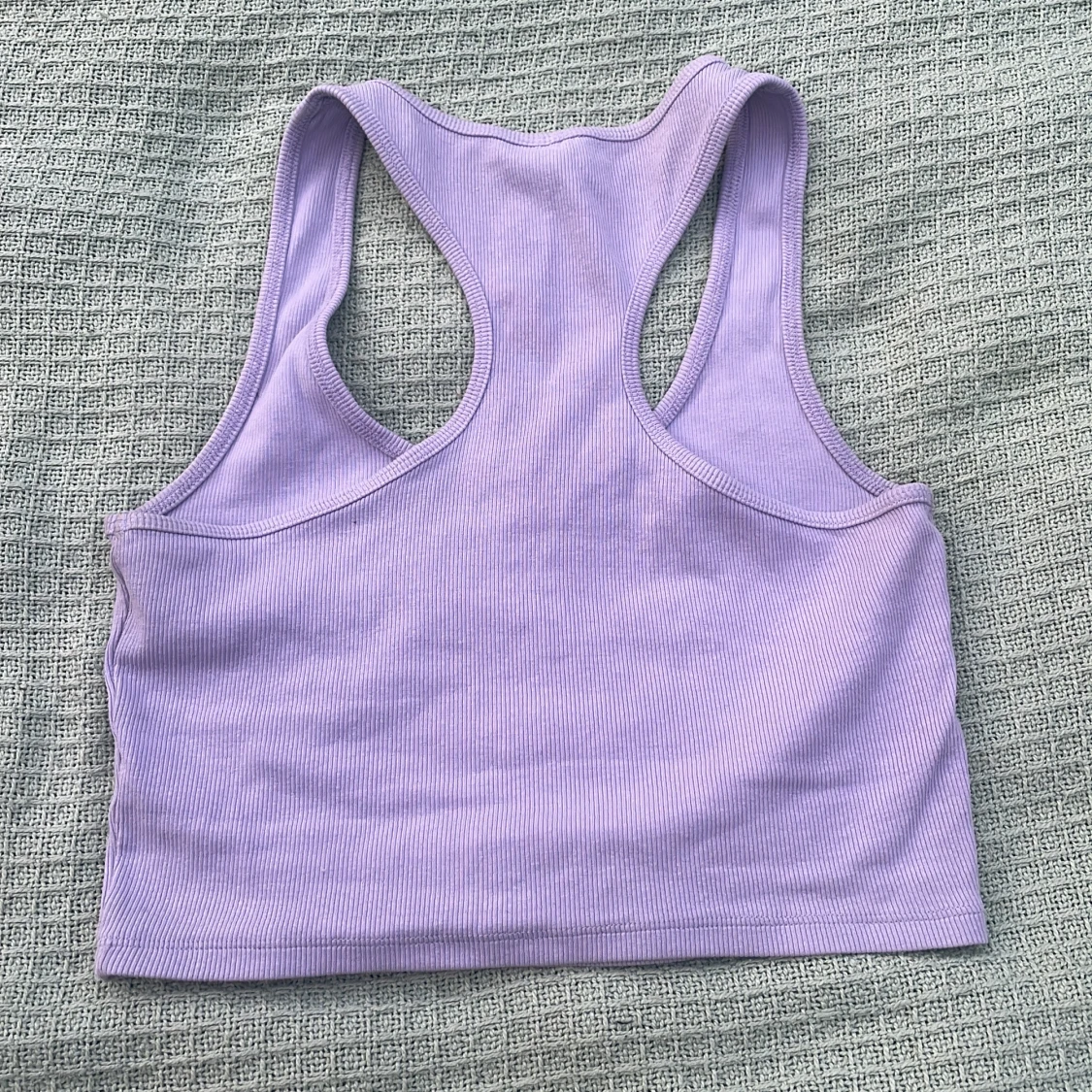 Ljuslila ribbad linnetopp från SOC - 1