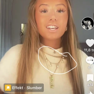 Guldhalsband med pärlor - Superfint och populärt guldhalsbnad som är rostfritt!💞 pris kan diskuteras vid snappt köp!