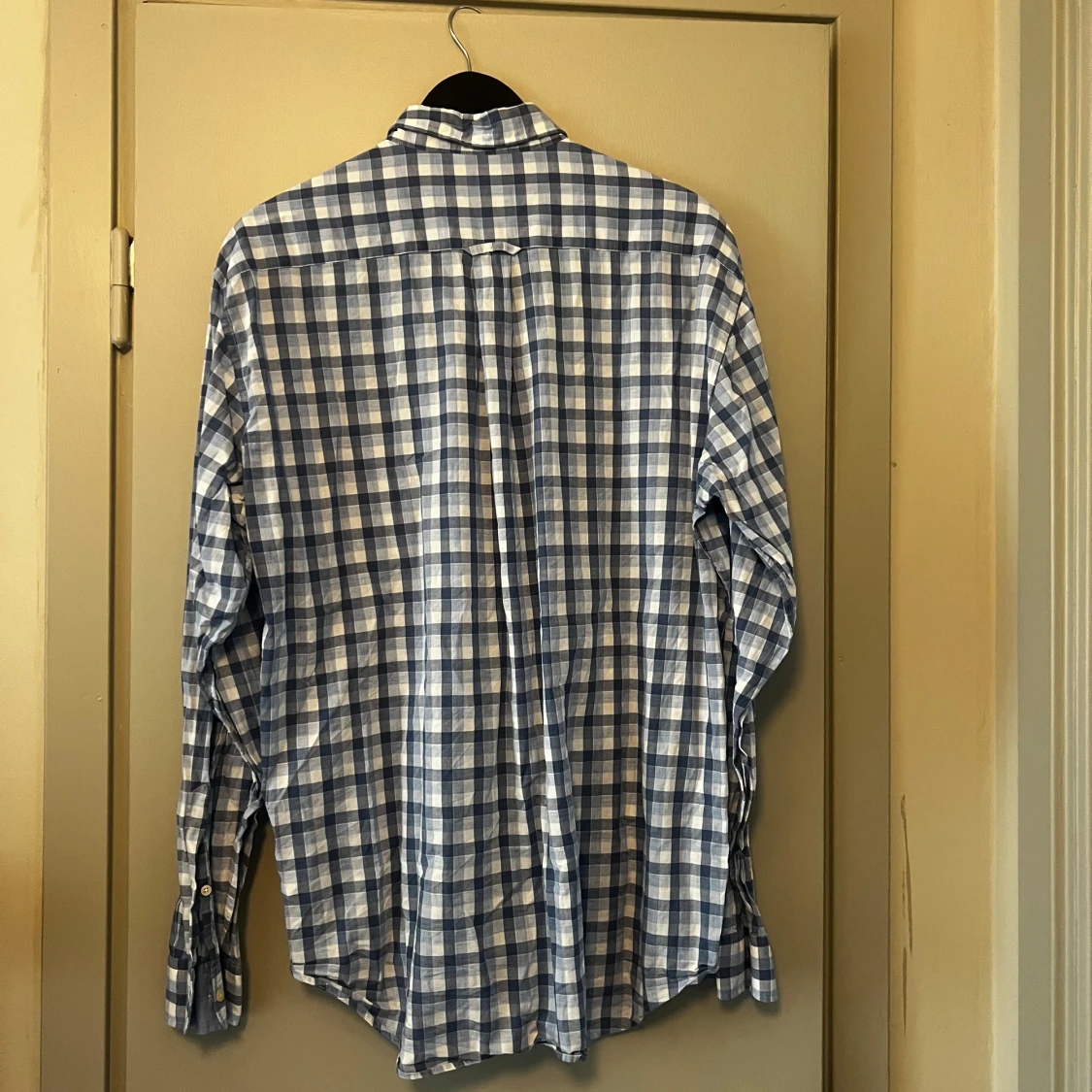 Blå och vit rutig skjorta från GANT - 1