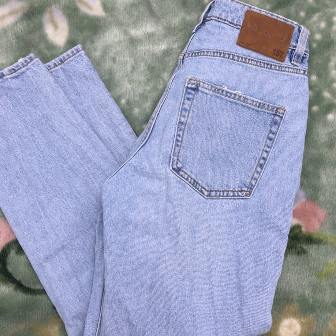 Ljusblå jeansbyxor från lager 157