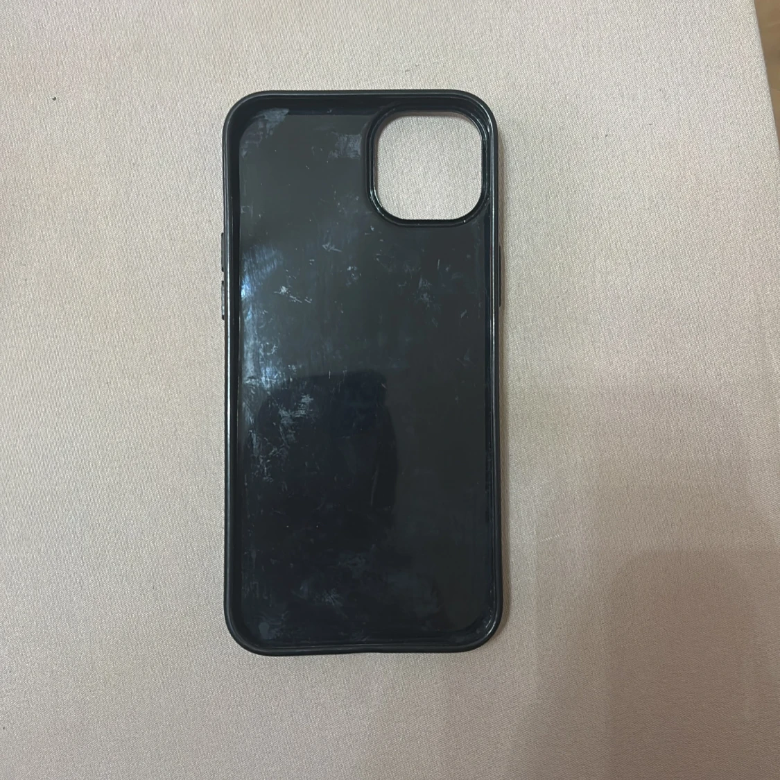 Svart mobilskal med stjärnmönster - 1