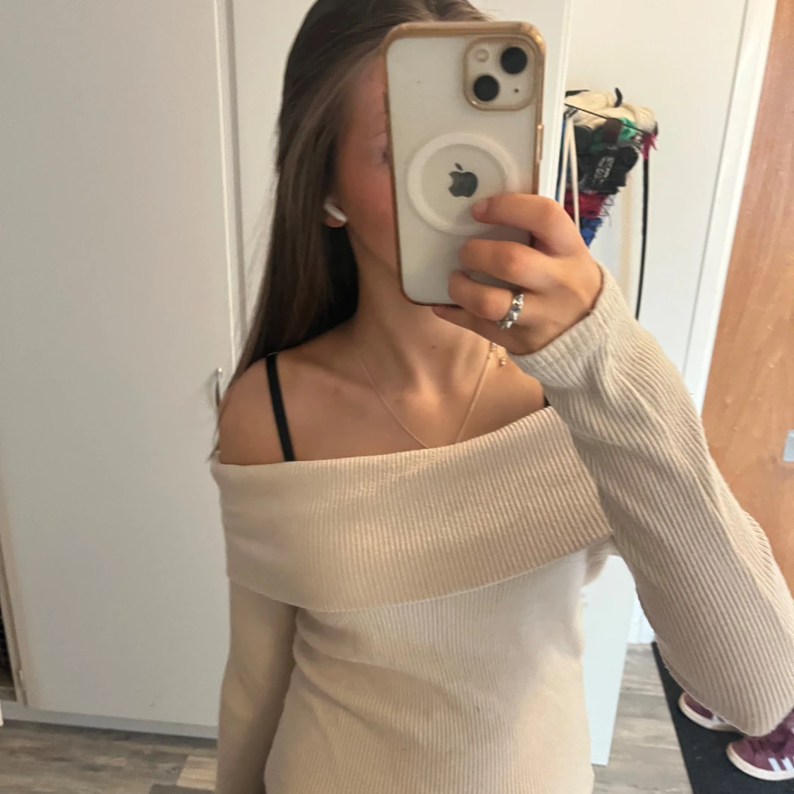 offshoulder tröja