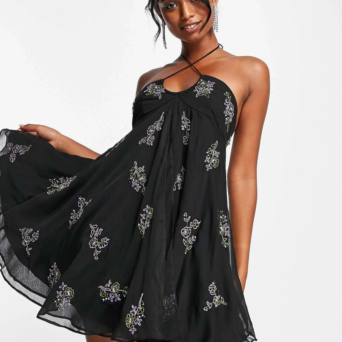 Svart blommig kortklänning ASOS