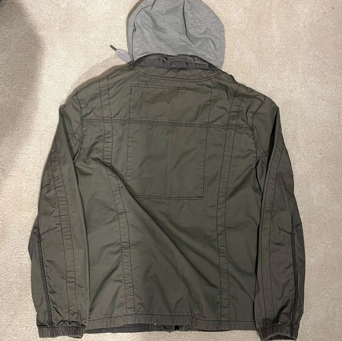 Grön Overshirt med Huva - 1