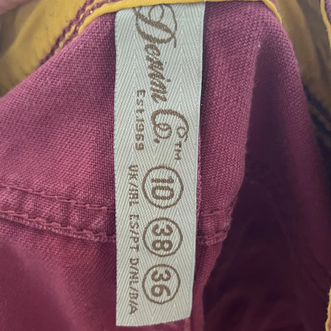 Vinröda shorts från Denim Co. - 2