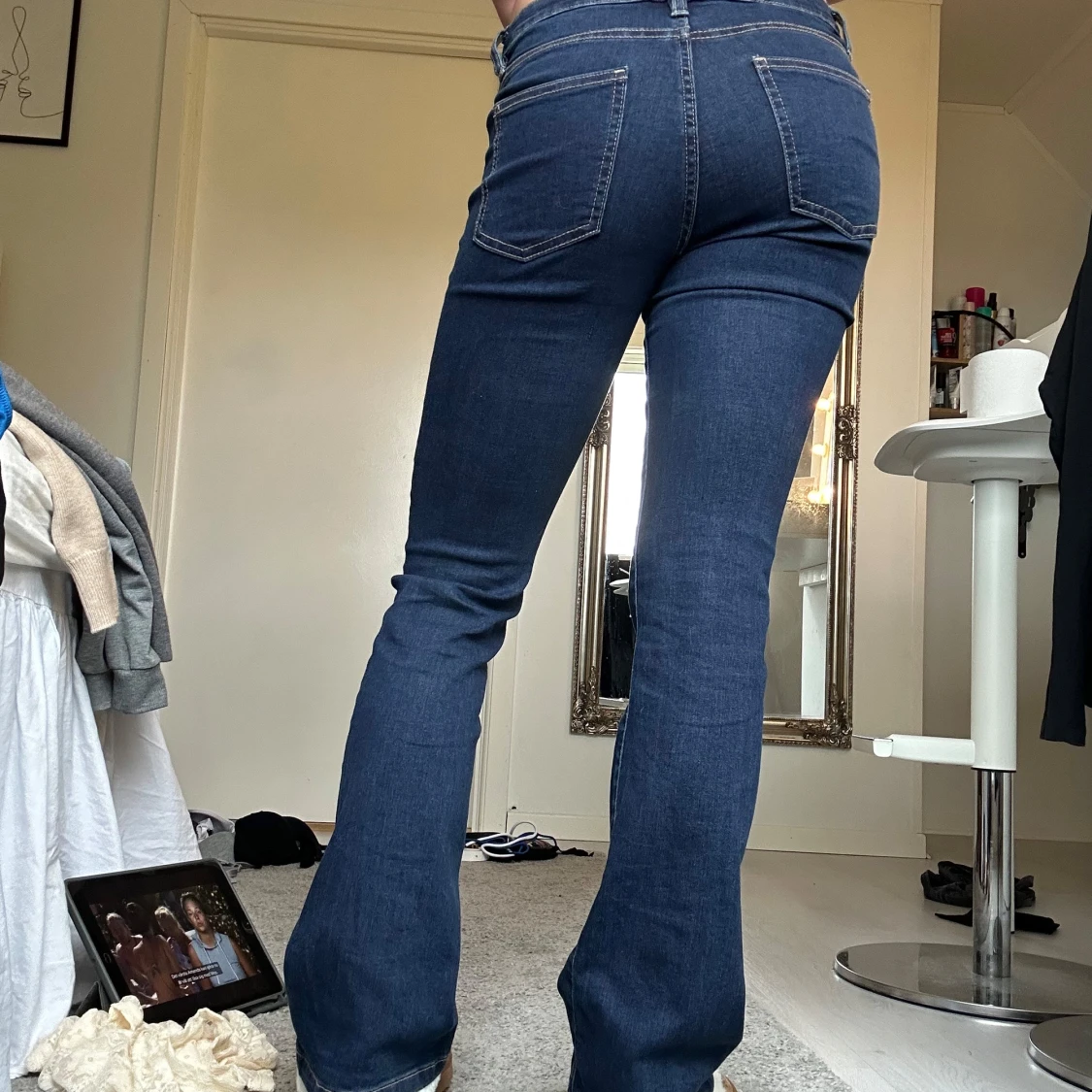 Mörkblå bootcut jeans - 2