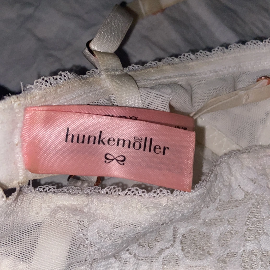 Vit spetsig bh Hunkemöller 70D - 3
