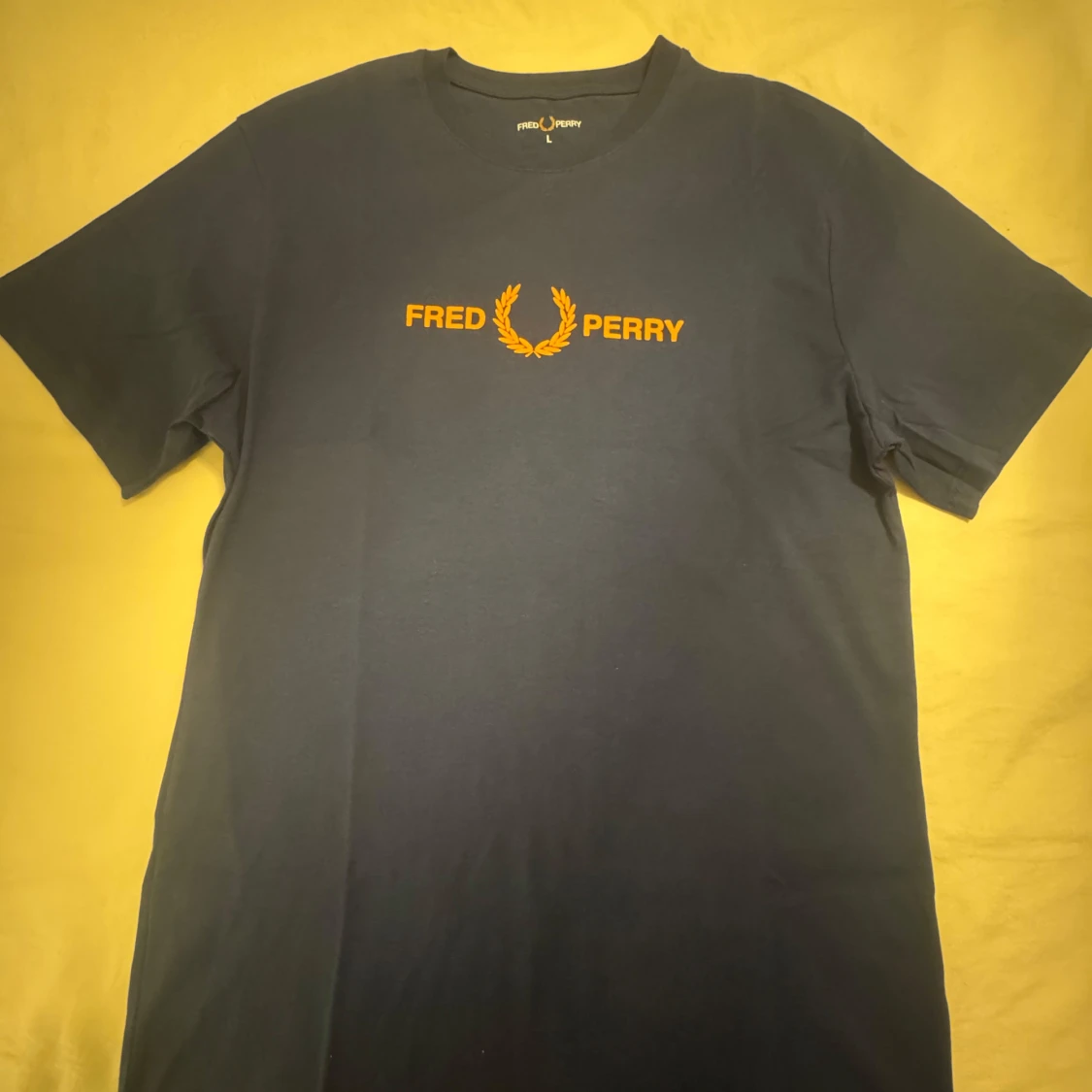 Blå Fred Perry t-shirt med tryck - 1