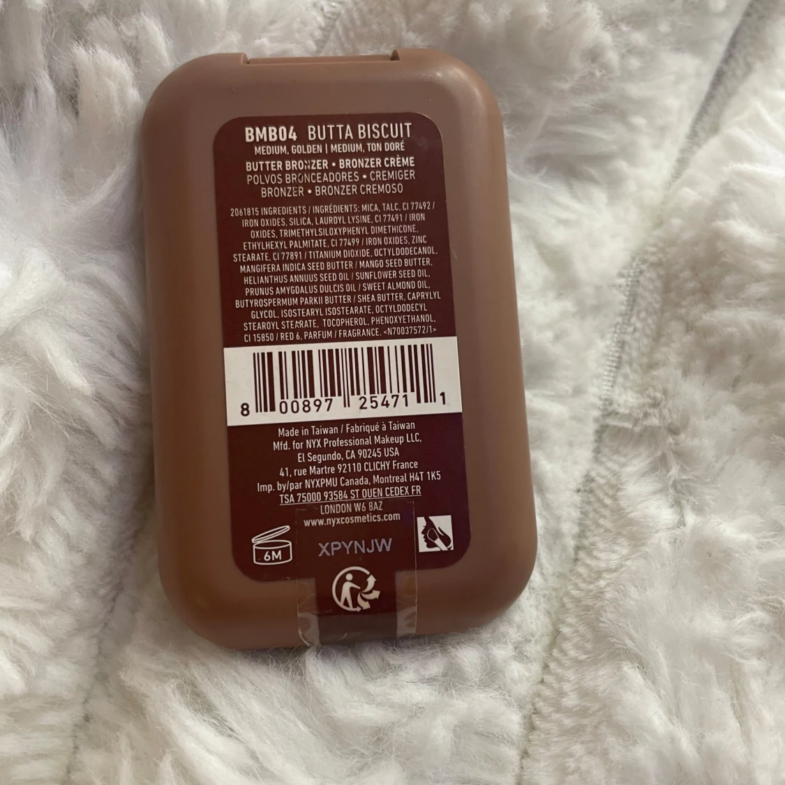 NYX Buttermelt Bronzer Butta Biscuit - 1