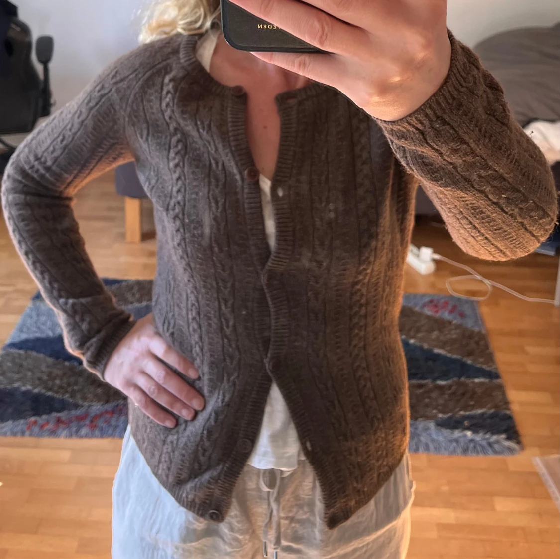 Brun stickad kofta från Boomerang