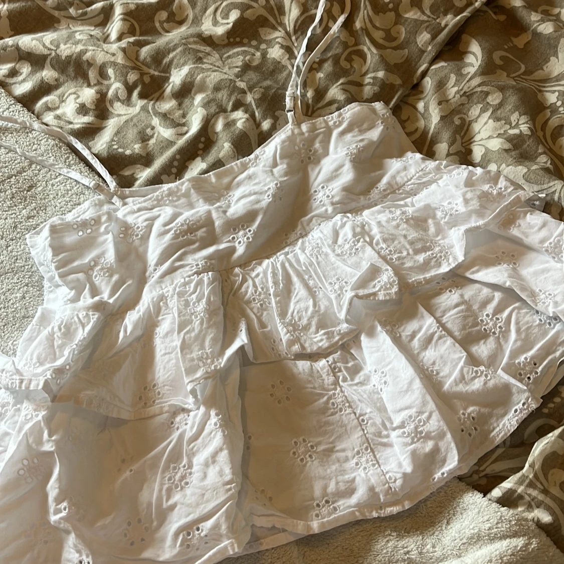 Vitt linne från Gina Tricot - 4