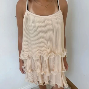 Volangklänjing hm💖💖 - Wooow