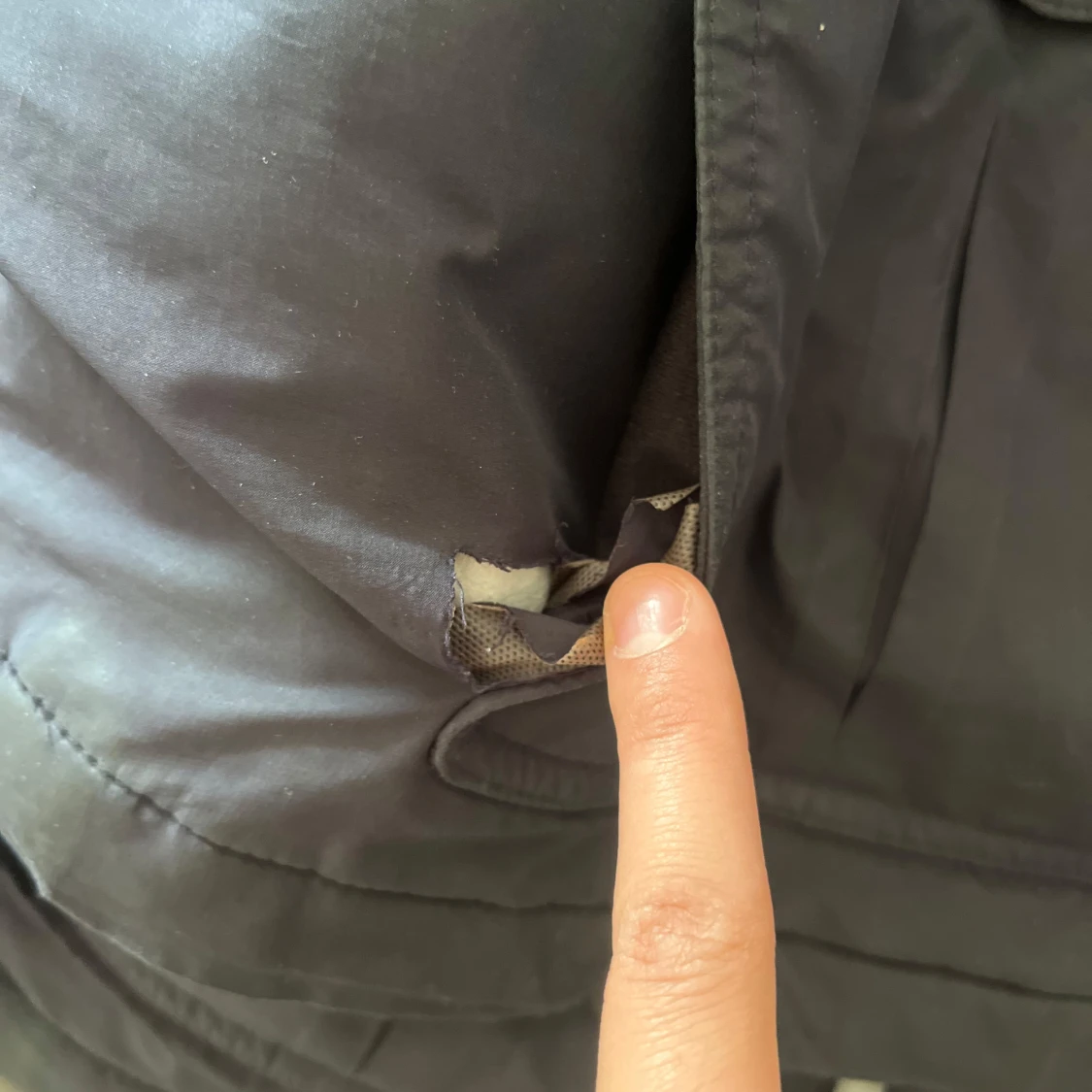 Svart parkajacka från J.Lindeberg - 3