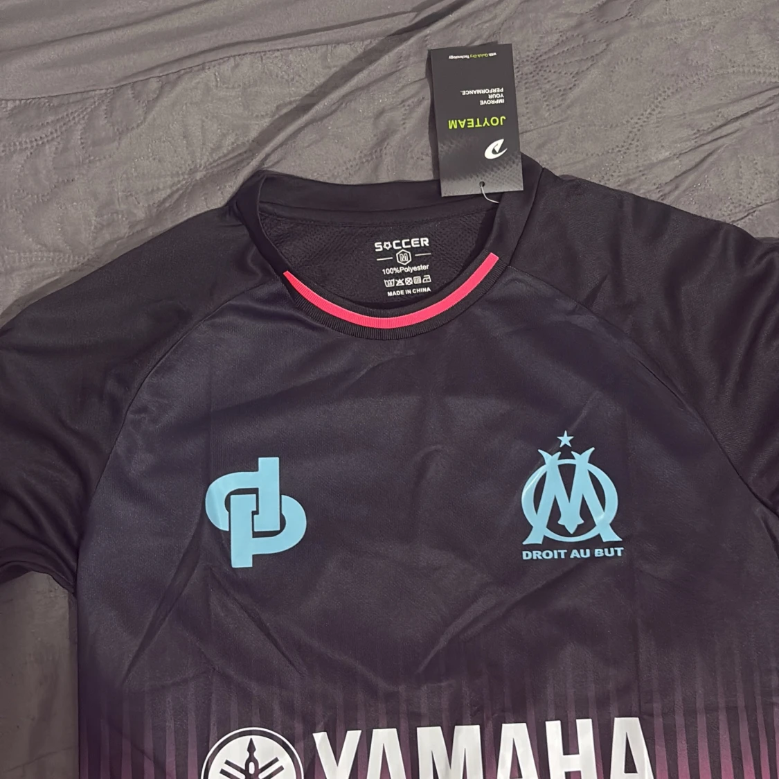 Marseille x Yamaha svart/rosa fotbollströja - 1