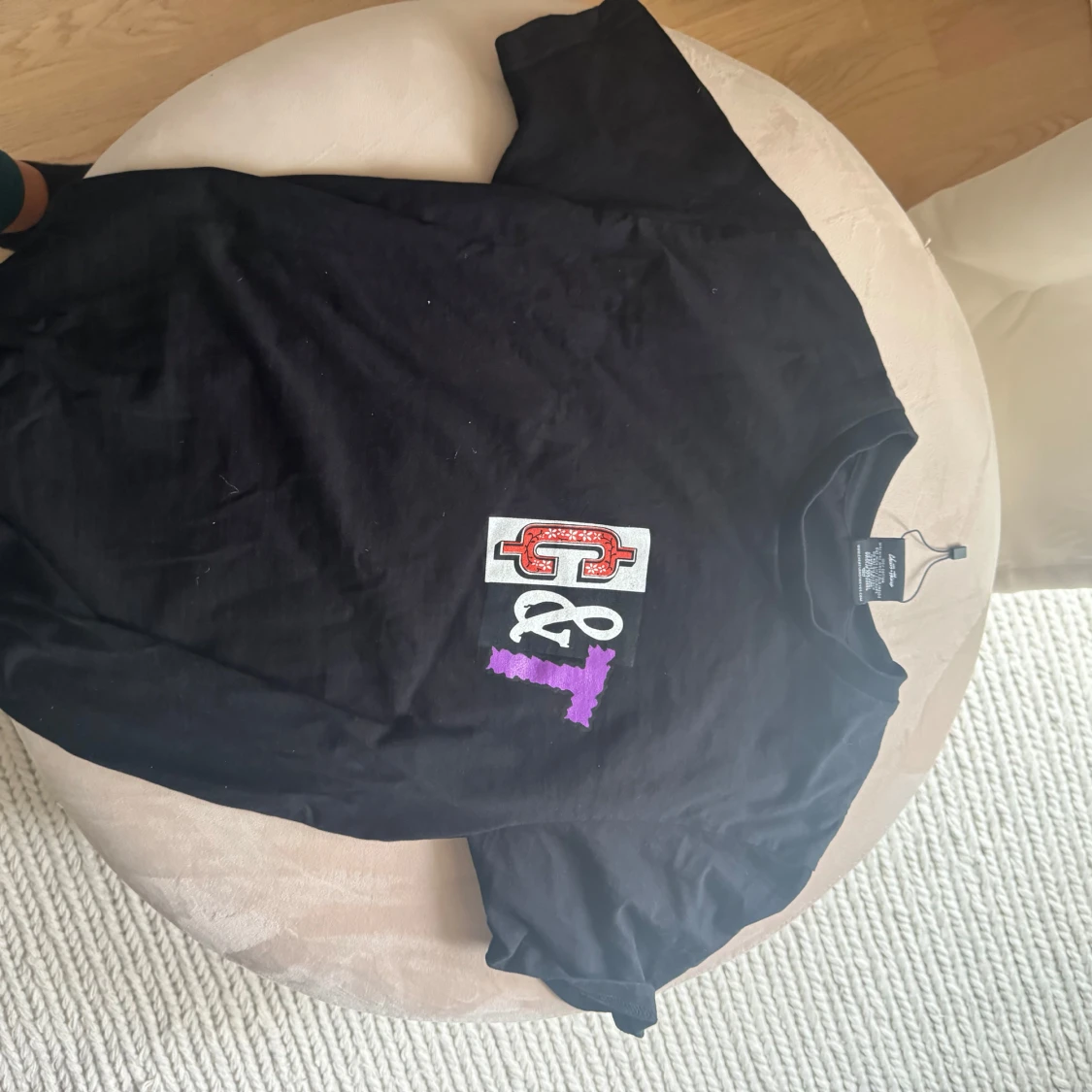 Cheats & thieves - 1