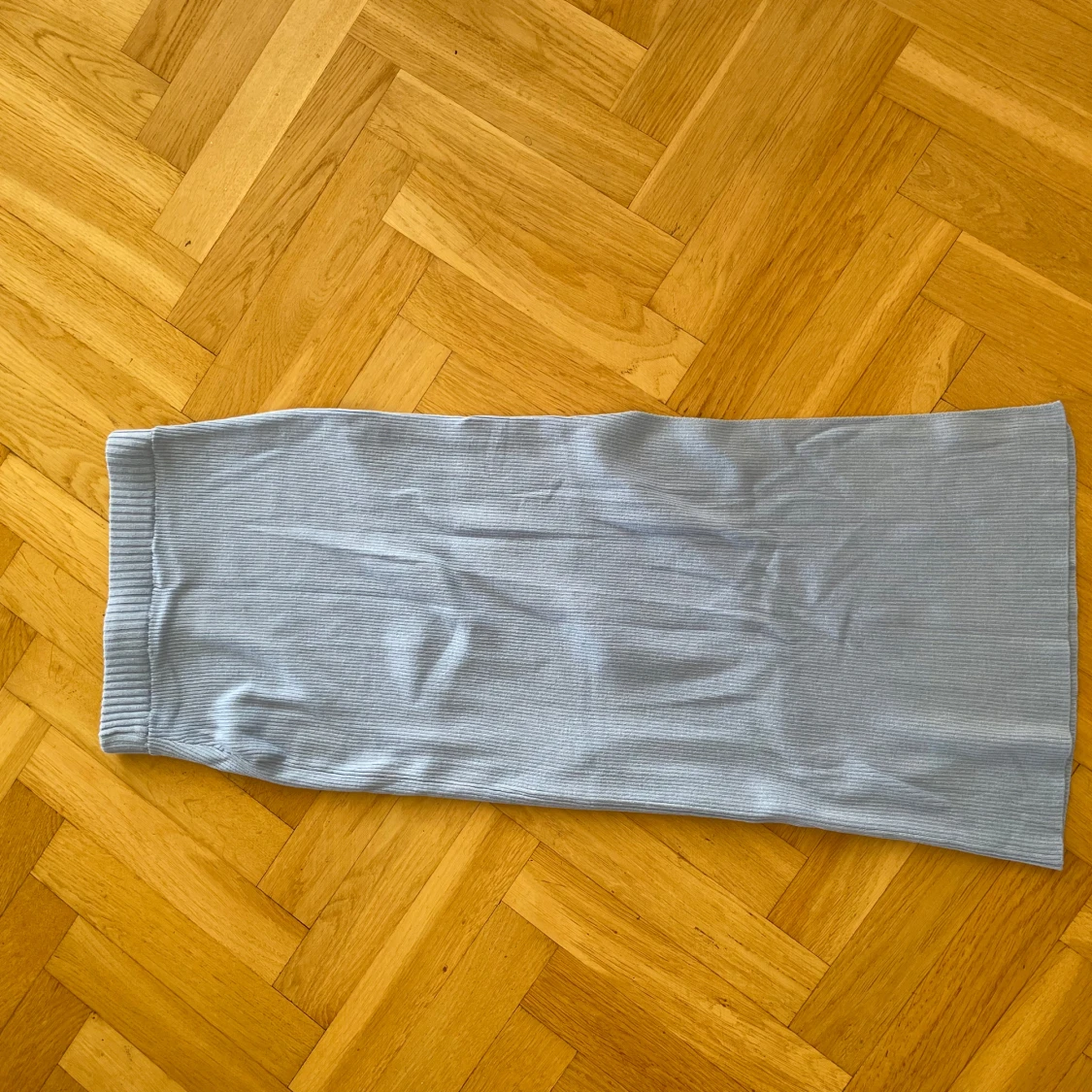 Ljusblå ribbad långkjol från H&M Divided - 2