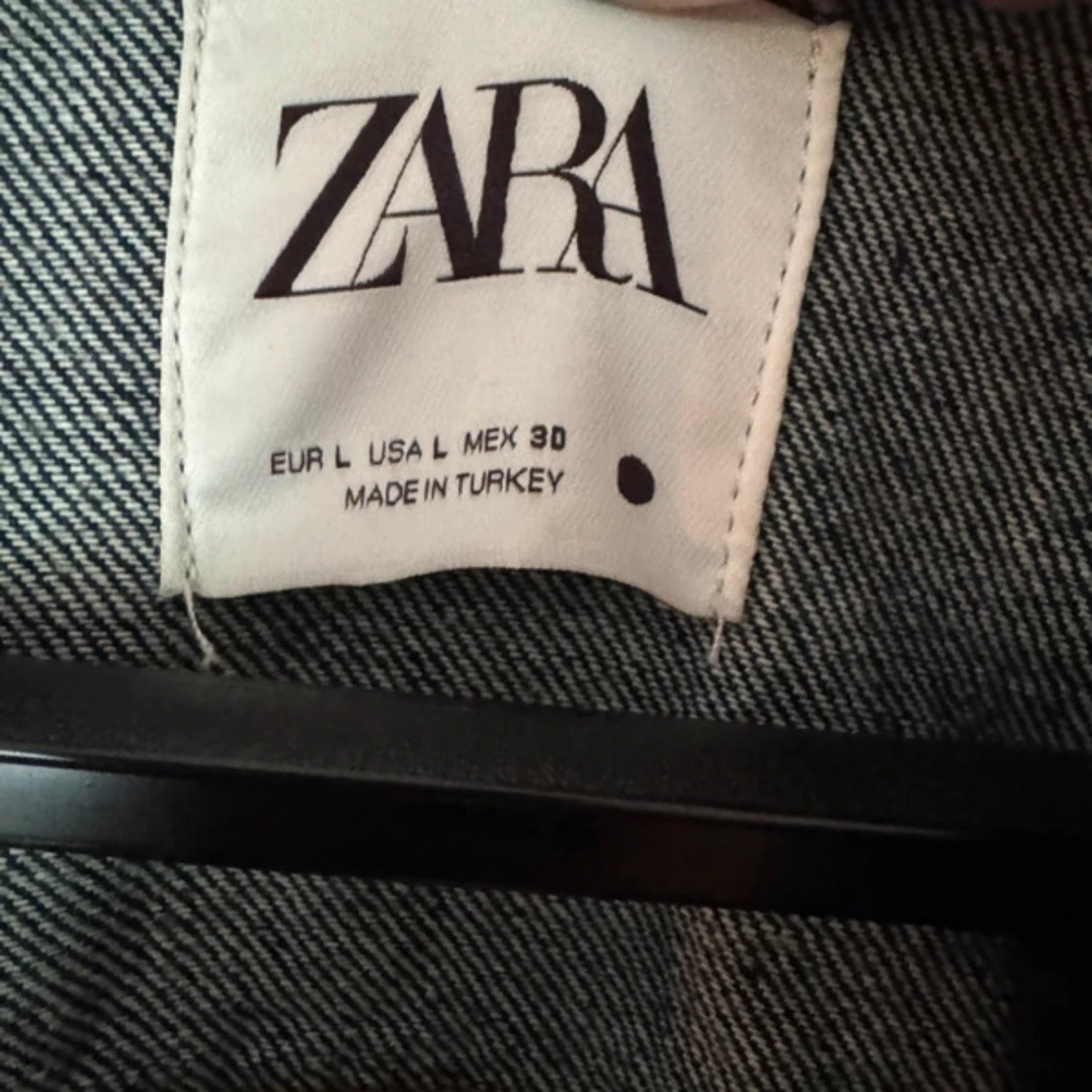 Oversized jeansjacka från Zara - 2