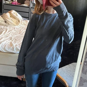 Gråblå tröja! - Superbekväm tjocktröja <3