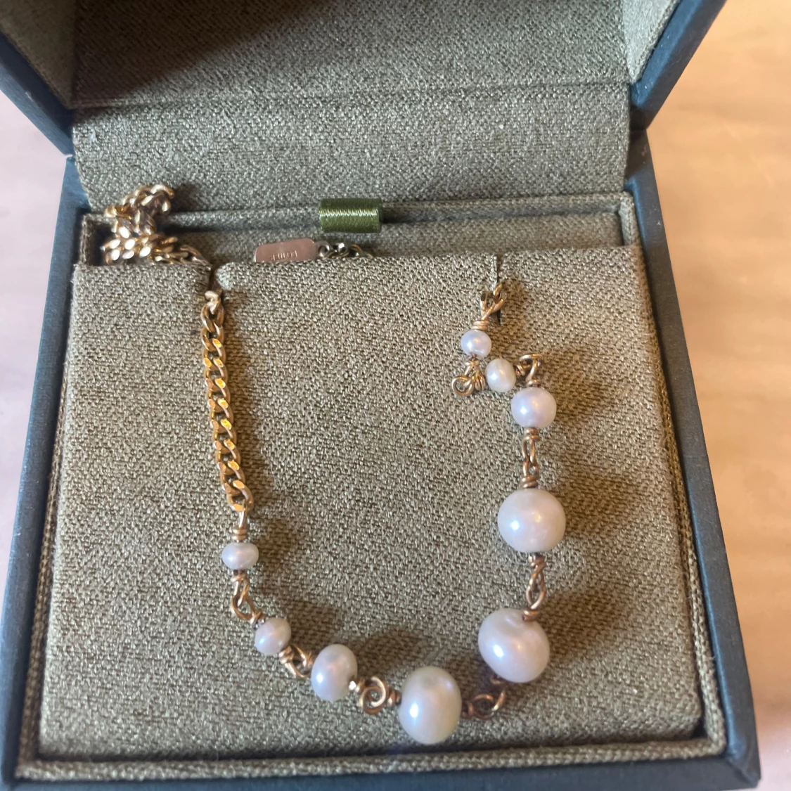 Dawn necklace från Maria Nilsdotter